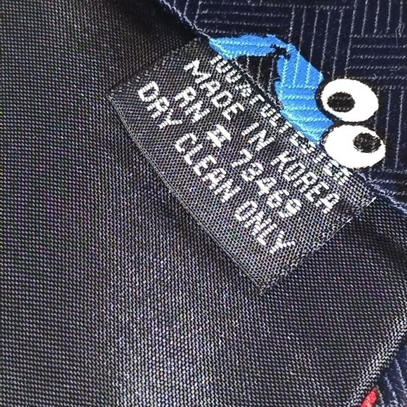 Sesame Street neck tie black background Birth Ernie and Cookie monster - Picture 2 of 4